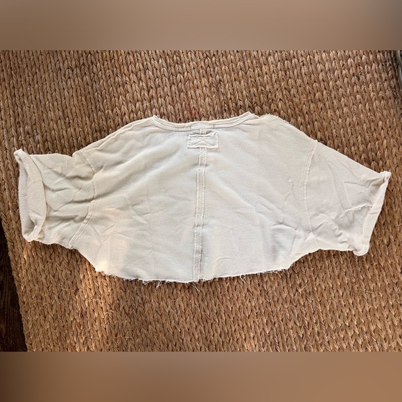Free People cropped cut off thermal in cream, size small - Picture 4 of 4